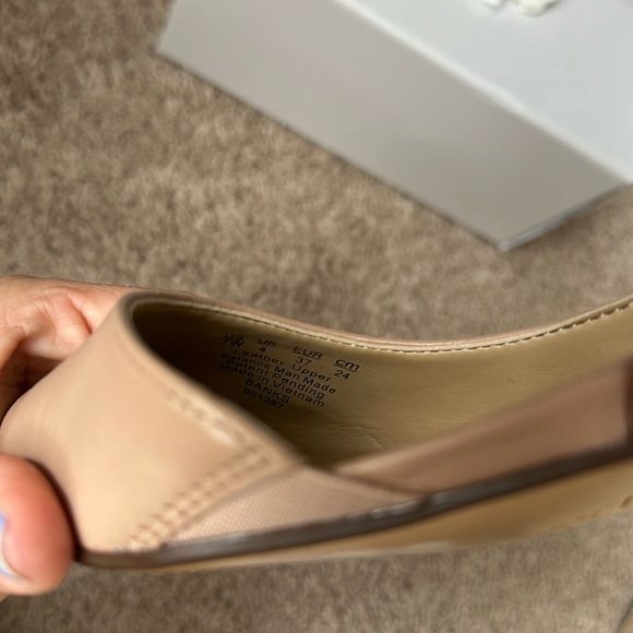 BANKS POINTED TOE FLAT, color - Opal leather (nude) - Picture 7 of 7